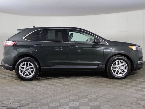 Used 2022 Ford Edge SEL w/ Convenience Package image 16