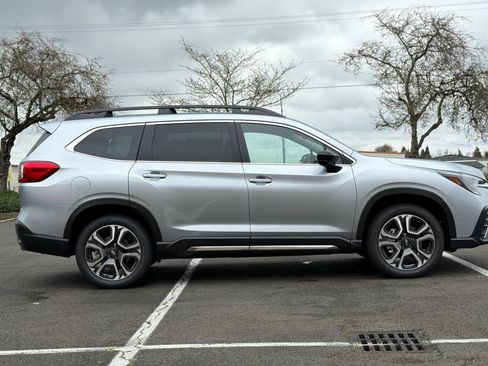 New 2026 Subaru Ascent Limited image 3