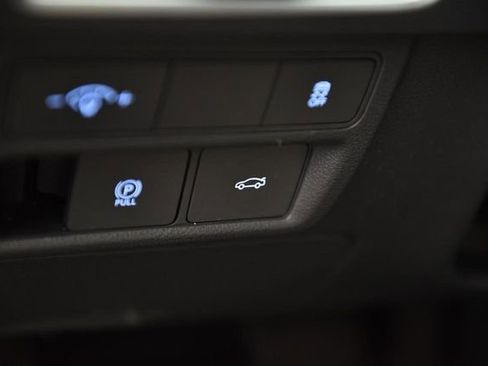 Used 2025 Hyundai Sonata SEL FWD image 10