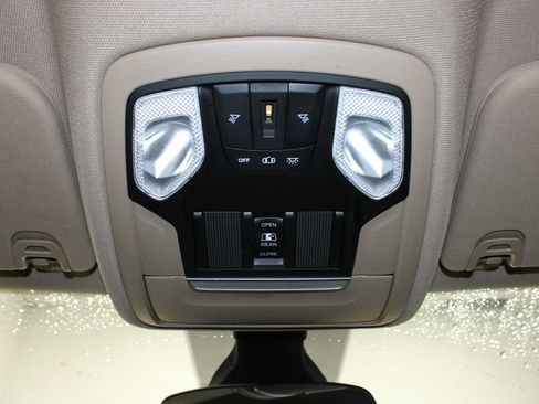 Used 2020 RAM 1500 Big Horn AWD/4WD image 15