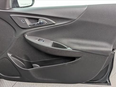 Used 2025 Chevrolet Malibu LT FWD image 22