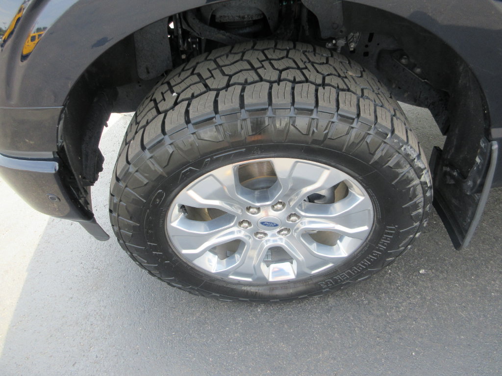 Used 2022 Ford F150 Platinum w/ Equipment Group 701A High AWD/4WD image 14