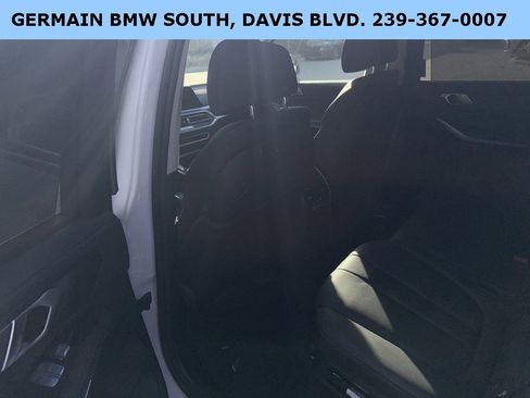 Certified 2022 BMW X7 xDrive40i w/ Premium Package image 33