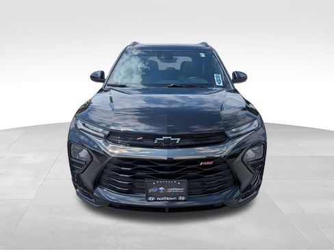 Used 2023 Chevrolet TrailBlazer RS w/ Sun and Liftgate Package AWD/4WD image 6