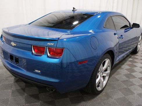 Used 2010 Chevrolet Camaro SS RWD image 29