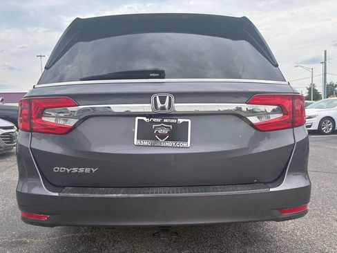 Used 2018 Honda Odyssey EX image 5