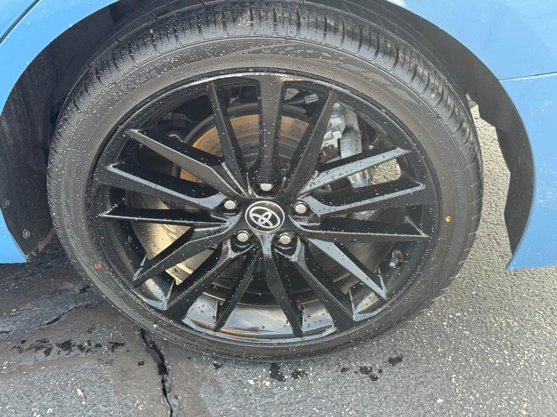Used 2023 Toyota Camry XSE FWD image 8