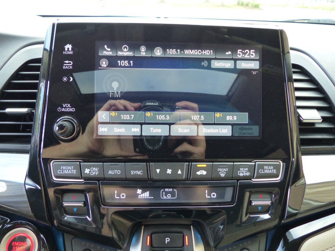Used 2021 Honda Odyssey Elite image 32