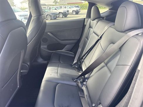 Used 2024 Tesla Model Y Long Range image 22
