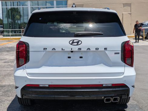 New 2025 Hyundai Palisade Calligraphy image 5