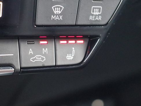 Used 2023 Audi Q4 e-tron Premium Plus w/ Premium Plus RWD image 26