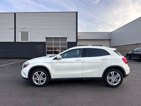 Used 2016 Mercedes-Benz GLA 250 GLA 250 image 4