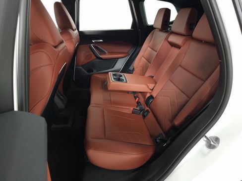 Used 2026 BMW X1 xDrive28i image 31