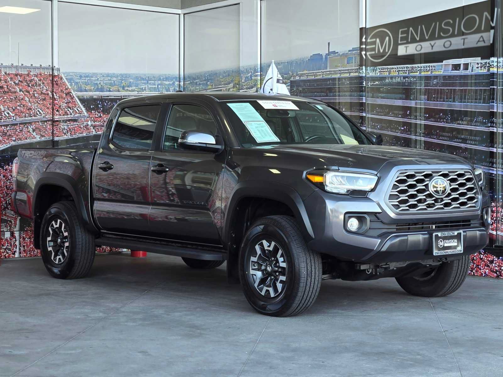 Certified 2020 Toyota Tacoma TRD Off-Road w/ TRD Premium Off Road Package AWD/4WD image 1