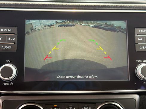 Used 2025 Nissan Leaf S FWD image 22