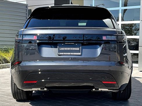 New 2026 Land Rover Range Rover Velar Dynamic SE image 4