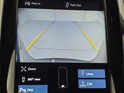 Used 2017 Volvo XC90 T6 Momentum w/ Vision Package AWD/4WD image 23