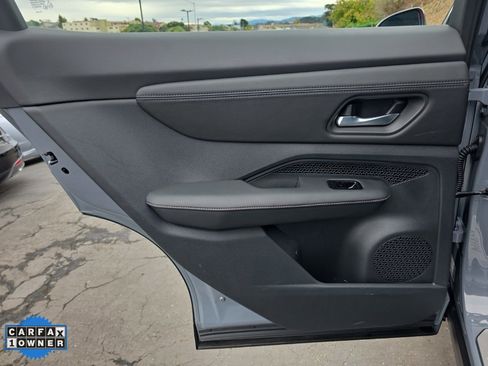 Used 2023 Nissan Ariya AWD image 47