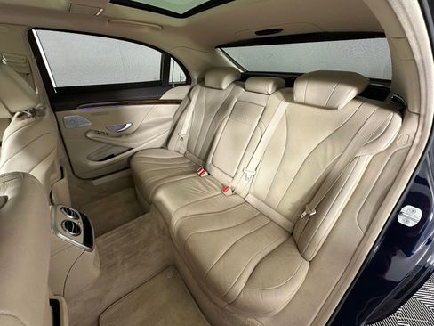 Used 2016 Mercedes-Benz S 550 Sedan image 31