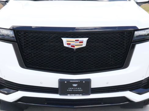 Used 2021 Cadillac Escalade Sport w/ Driver Assist Tech Package image 8