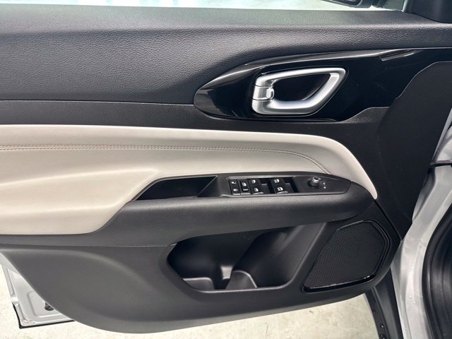 Used 2024 Jeep Compass Limited AWD/4WD image 18