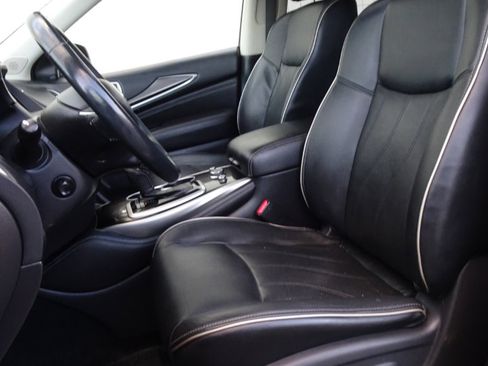 Used 2017 INFINITI QX60 Luxe w/ Premium Plus Package image 11