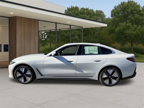 New 2026 BMW i4 eDrive40 w/ Premium Package image 12