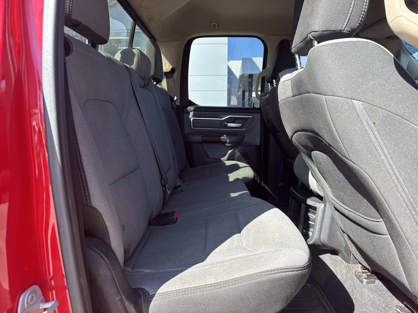 Used 2019 RAM 1500 Big Horn AWD/4WD image 9