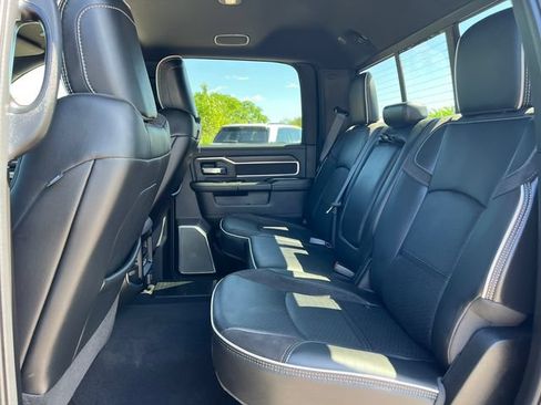 Used 2025 RAM 3500 Laramie AWD/4WD image 5