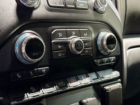 Used 2021 GMC Sierra 1500 SLT w/ SLT Premium Package image 15