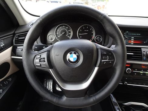 Used 2017 BMW X3 xDrive28i AWD/4WD image 16