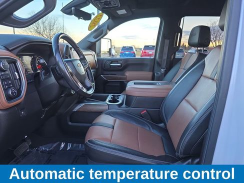 Used 2022 Chevrolet Silverado 3500 High Country w/ Z71 Off-Road Package image 10