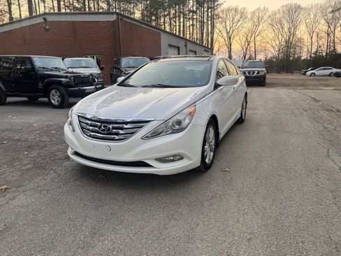 Used 2013 Hyundai Sonata Limited w/ Premium Pkg image 1
