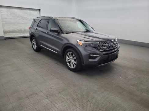 Used 2021 Ford Explorer Limited w/ Equipment Group 301A AWD/4WD image 13