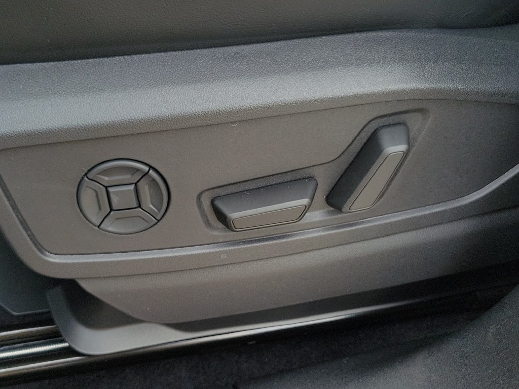 New 2026 Audi Q5 Premium AWD/4WD image 18