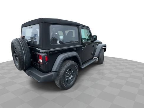 Used 2024 Jeep Wrangler Sport AWD/4WD image 8