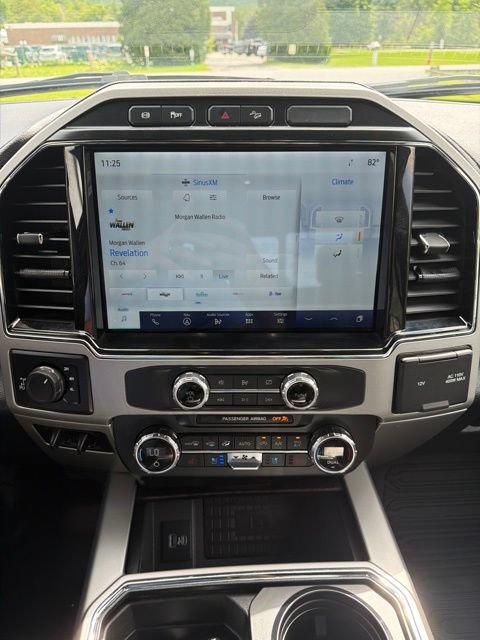 Used 2022 Ford F350 4x4 Crew Cab Super Duty image 23
