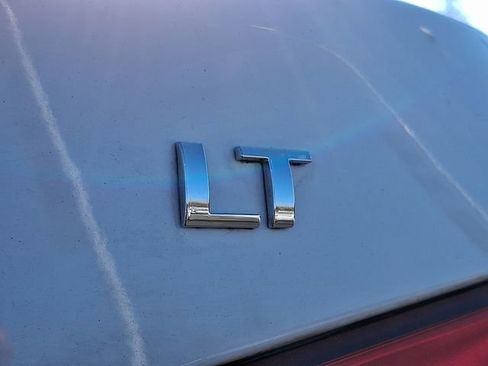 Used 2016 Chevrolet Cruze LT image 30