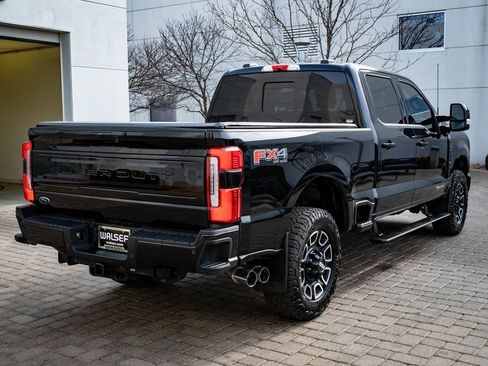 Used 2025 Ford F250 Platinum image 10