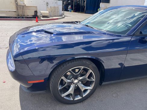 Used 2015 Dodge Challenger SXT Plus w/ Driver Convenience Group RWD image 10