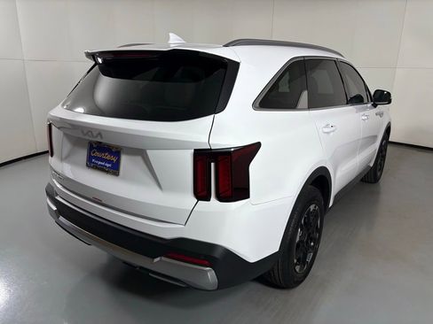 New 2026 Kia Sorento S w/ S Panoramic Sunroof Package image 10