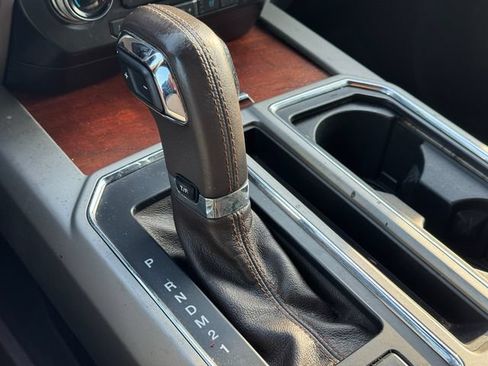 Used 2016 Ford F150 King Ranch w/ Equipment Group 601A Luxury AWD/4WD image 29