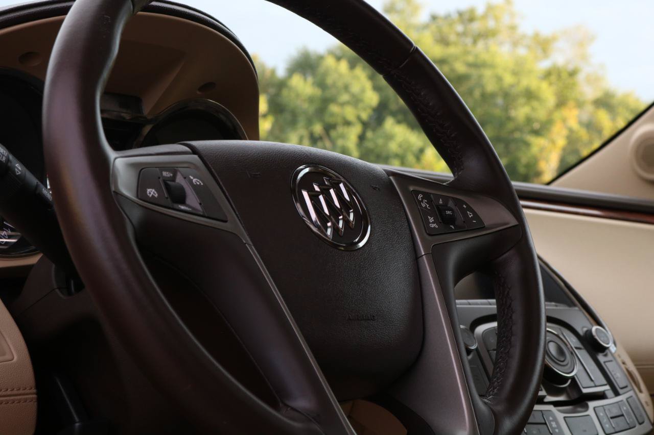 Used 2013 Buick LaCrosse Leather w/ Driver Confidence Package AWD/4WD image 24