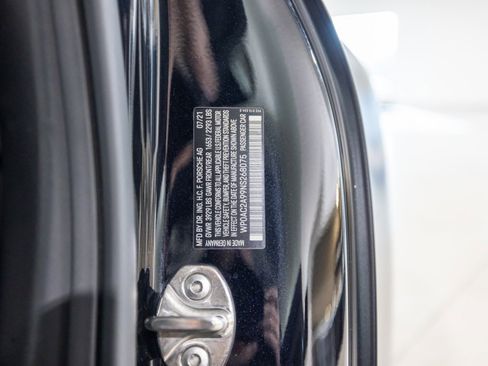 Used 2022 Porsche 911 GT3 image 48