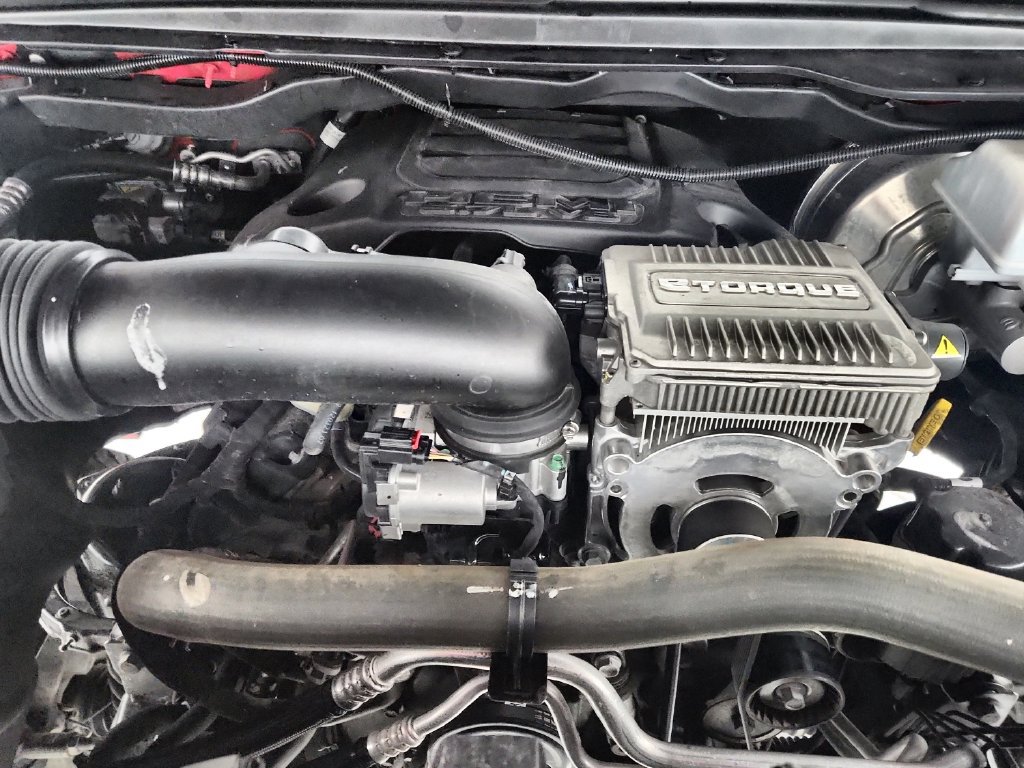 Used 2022 RAM 1500 Big Horn AWD/4WD image 39