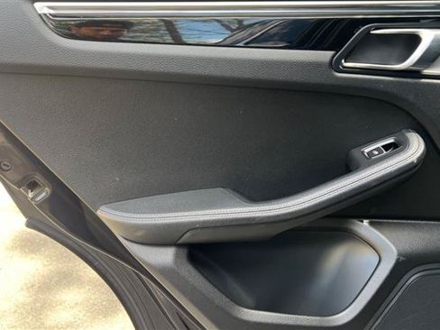 Used 2016 Porsche Macan S AWD/4WD image 55