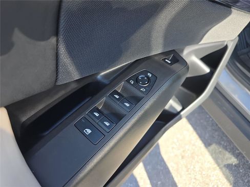 Used 2025 BMW X3 xDrive30i w/ Convenience Package image 22