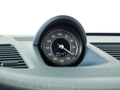 Certified 2024 Porsche 911 Turbo image 18