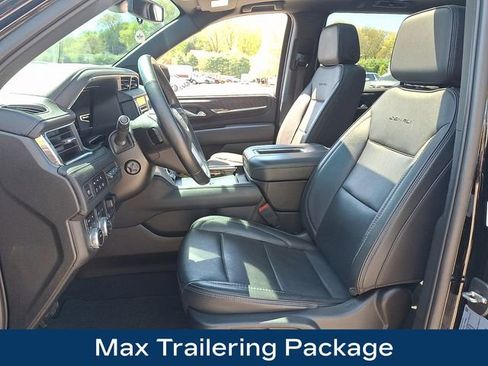 Used 2023 GMC Yukon Denali w/ Max Trailering Package AWD/4WD image 2