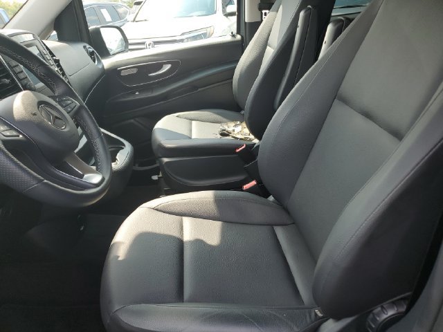 Used 2023 Mercedes-Benz Metris Passenger image 17